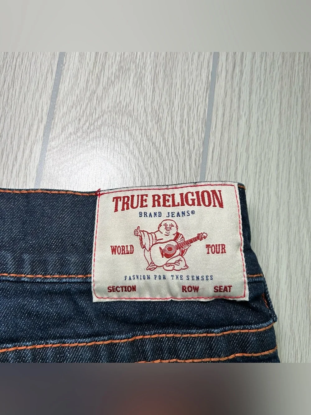 True Religion Ricky Relaxed Straight Denim Shorts Men’s 46 Contrast Stitch 12”
